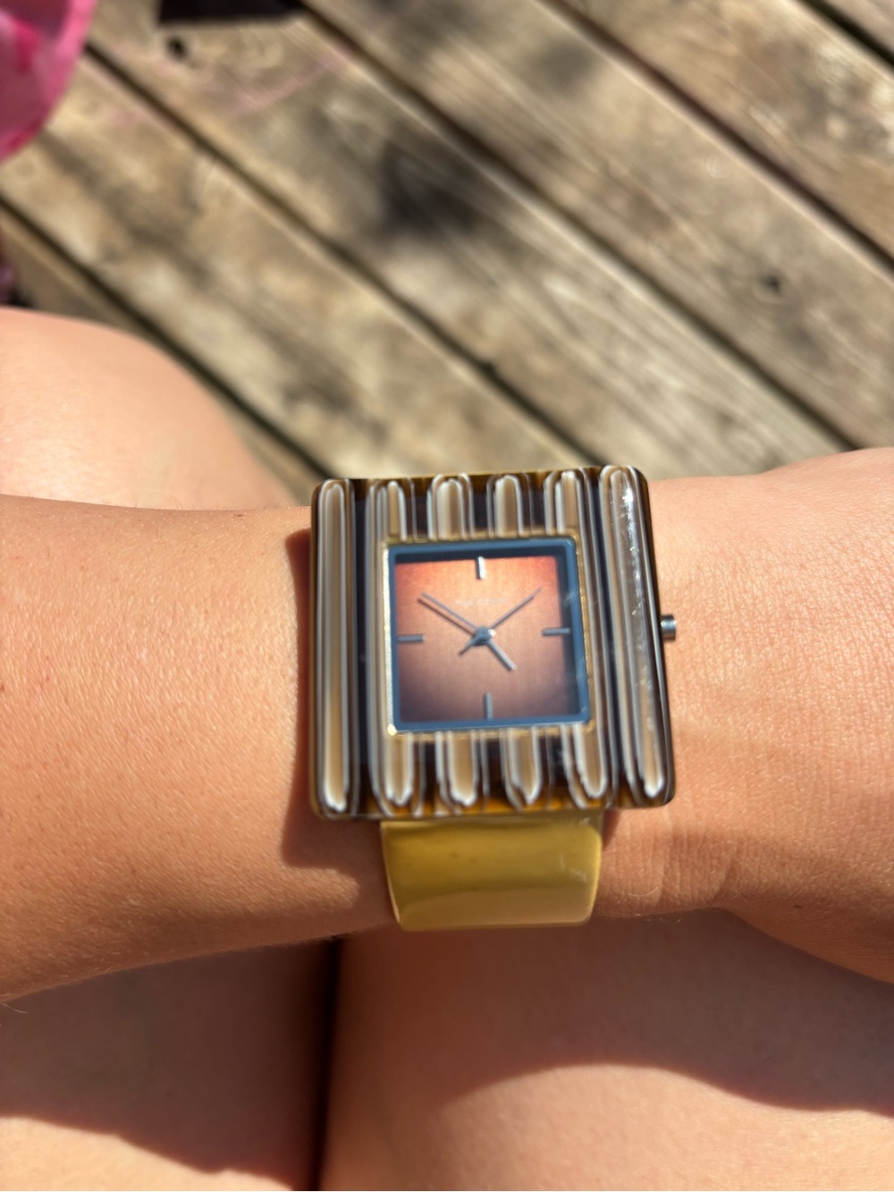 Square resin striped TOKYObay Watch Y2K - face in mint condition! Works great 🙌